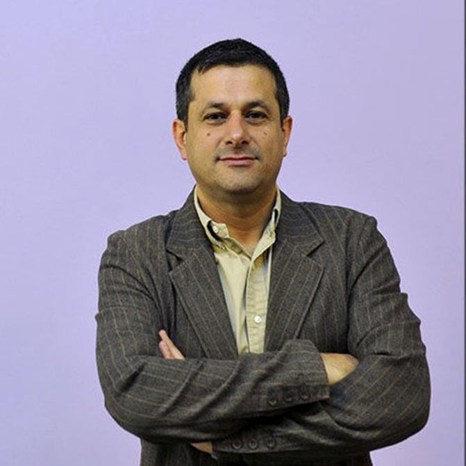 ناصر خاکی