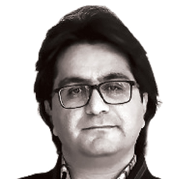 امیر سمیاری