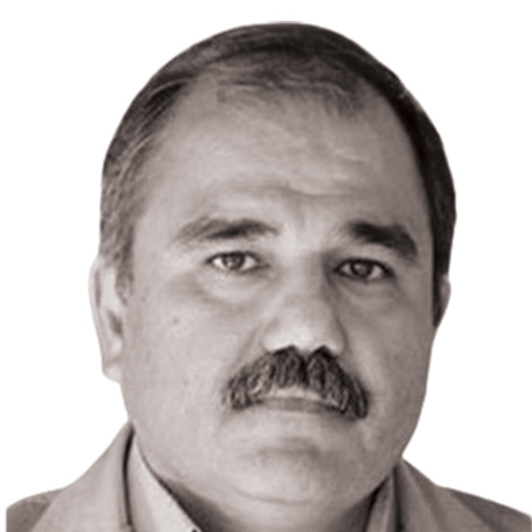 علیرضا قاسم خان