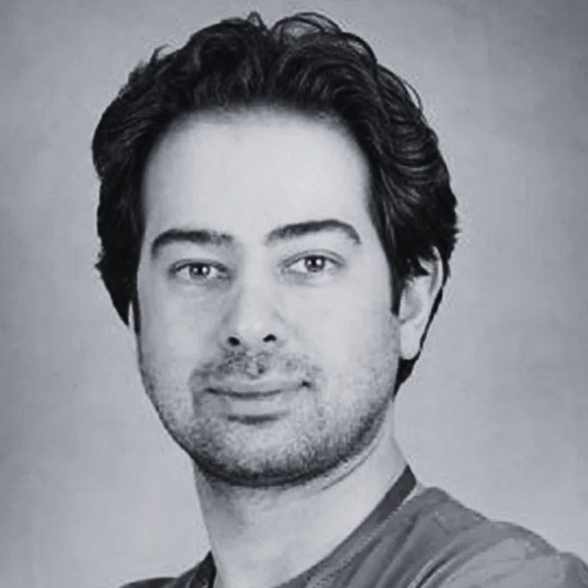 پژمان شریفی راد