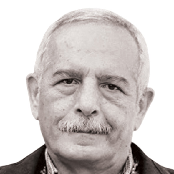 کمال اطهاری