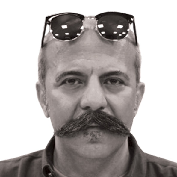 کوروش حاجی زاده