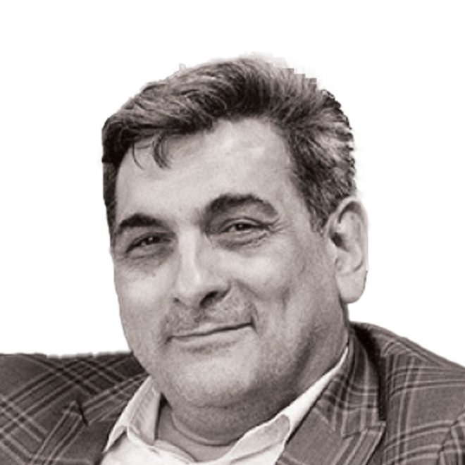 پیروز حناچی