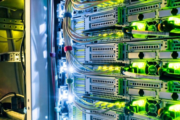 ارتقای آموزش مجازی واحد انفورماتیک